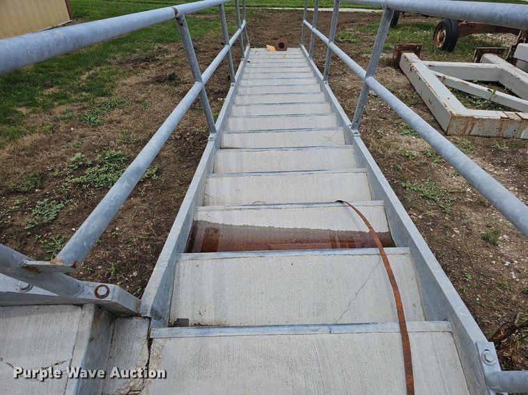 image for item DO2894 Ag equipment