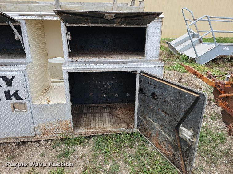 image for item DO2895 Building materials