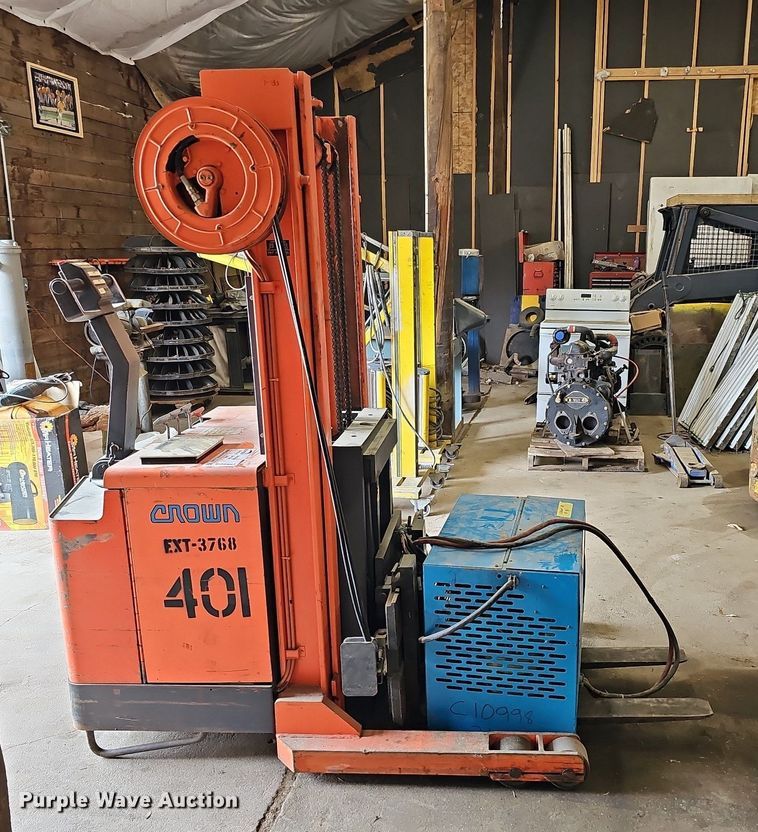 image for item DO2897 Crown 30WRTL-S  order picker