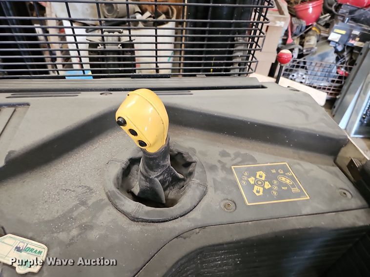 image for item DO2898 Nissan OR35  order picker