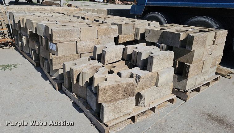 image for item DO2901 (8) pallets of landscaping blocks