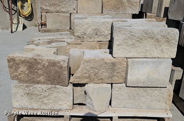 image for item DO2901 (8) pallets of landscaping blocks
