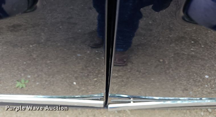 image for item DO2912 2016 Chrysler Town & Country  van