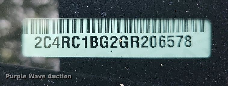 image for item DO2912 2016 Chrysler Town & Country  van