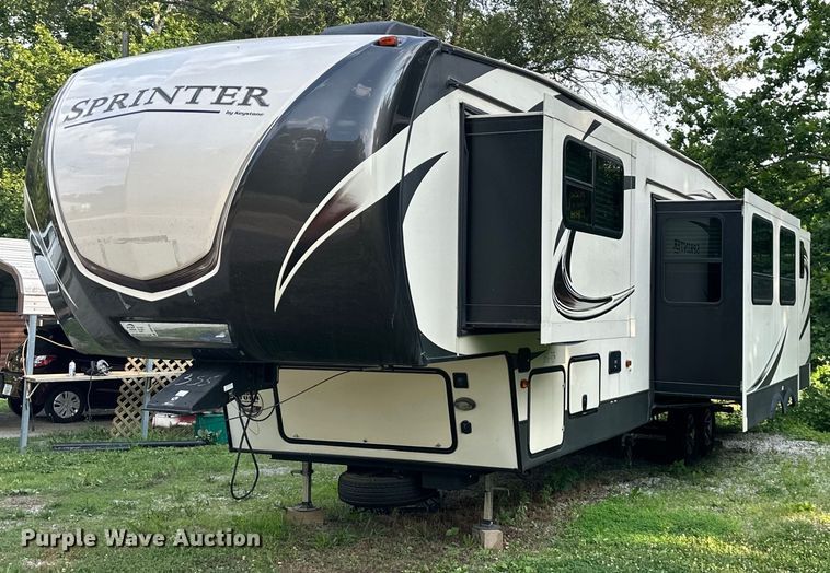 image for item DO5105 2017 Keystone Sprinter  camper