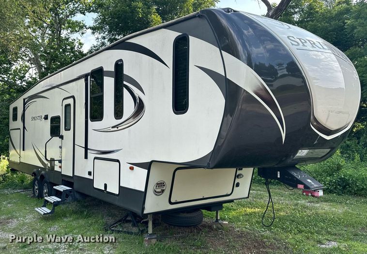 image for item DO5105 2017 Keystone Sprinter  camper