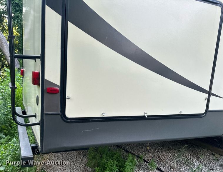 image for item DO5105 2017 Keystone Sprinter  camper