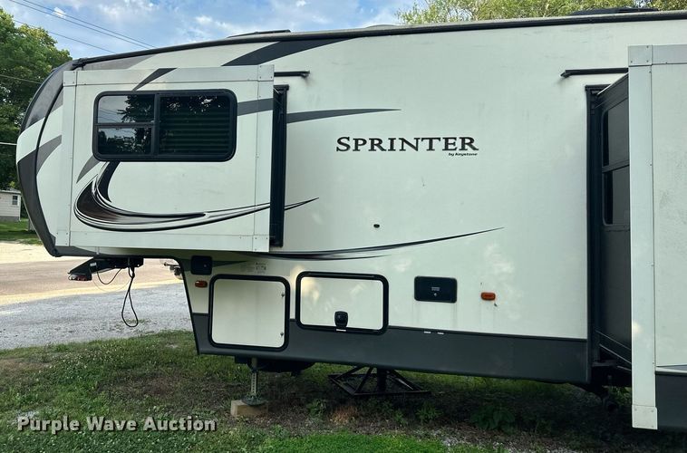 image for item DO5105 2017 Keystone Sprinter  camper