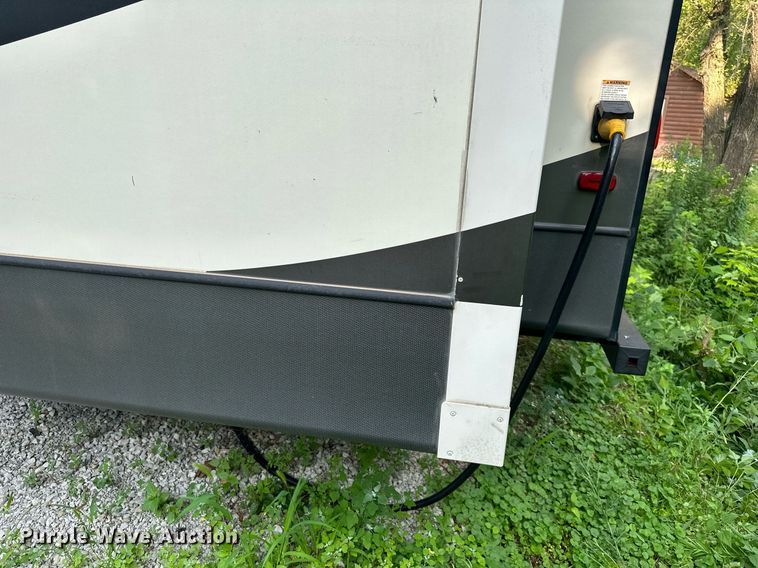 image for item DO5105 2017 Keystone Sprinter  camper