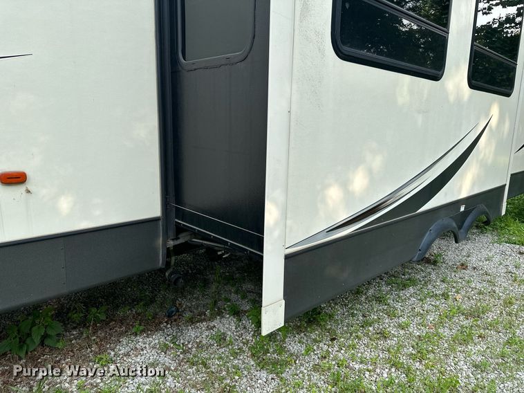 image for item DO5105 2017 Keystone Sprinter  camper