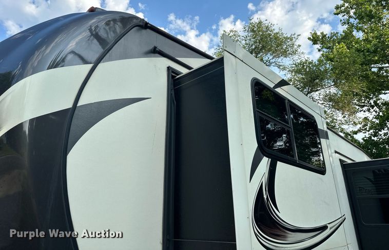 image for item DO5105 2017 Keystone Sprinter  camper