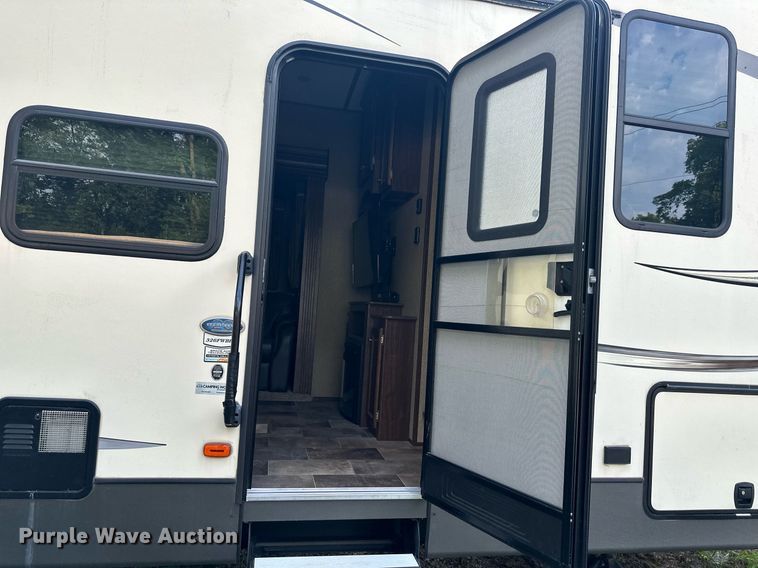 image for item DO5105 2017 Keystone Sprinter  camper