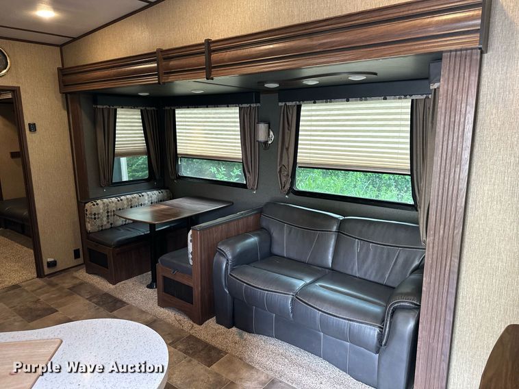 image for item DO5105 2017 Keystone Sprinter  camper