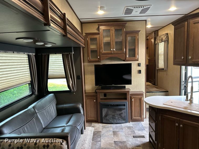 image for item DO5105 2017 Keystone Sprinter  camper