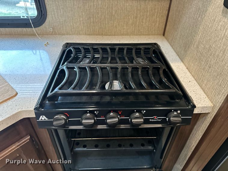 image for item DO5105 2017 Keystone Sprinter  camper