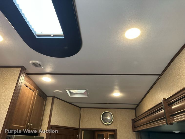 image for item DO5105 2017 Keystone Sprinter  camper