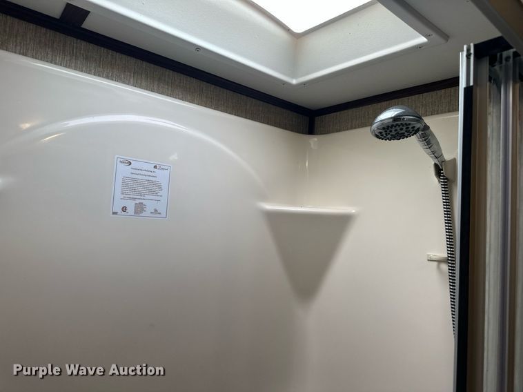 image for item DO5105 2017 Keystone Sprinter  camper