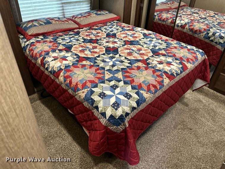 image for item DO5105 2017 Keystone Sprinter  camper