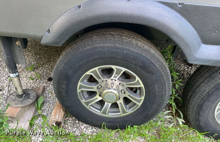 image for item DO5105 2017 Keystone Sprinter  camper