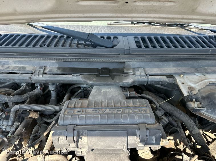 image for item DO5106 2006 Ford F350 Super Duty  SuperCab utility bed pickup truck