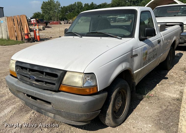 image for item DO5107 1999 Ford Ranger  pickup truck