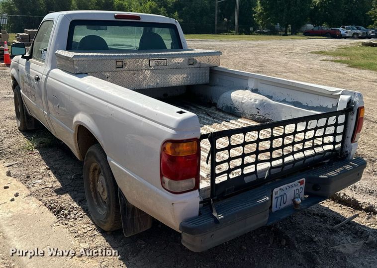 image for item DO5107 1999 Ford Ranger  pickup truck