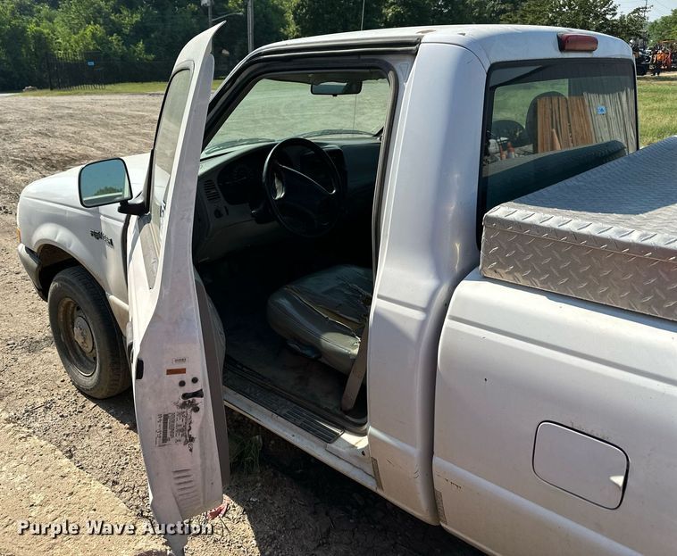image for item DO5107 1999 Ford Ranger  pickup truck