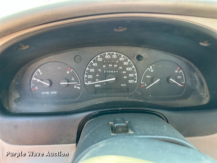 image for item DO5107 1999 Ford Ranger  pickup truck