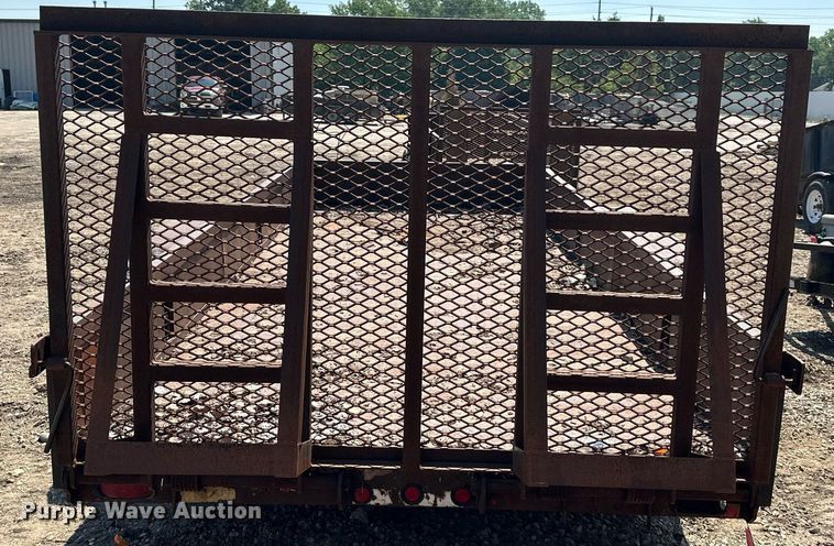 image for item DO5108 2003 L&L BF16  utility trailer