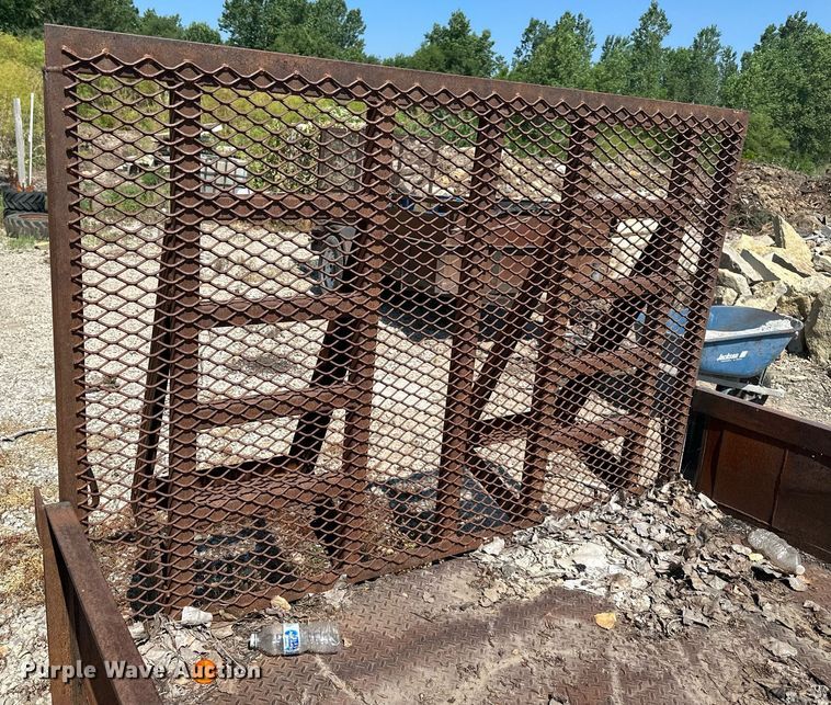 image for item DO5108 2003 L&L BF16  utility trailer