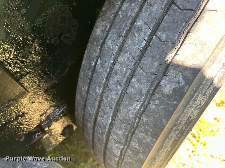 image for item DO5163 2013 Kaufman D Tilt Del  tilt deck equipment trailer