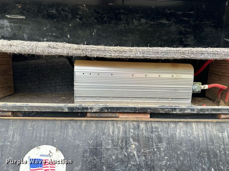 image for item DO5169 2015 Ford F550 Super Duty XL  Crew Cab flatbed truck