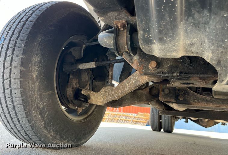 image for item DP0526 2007 Chevrolet Silverado 3500HD  flatbed pickup truck