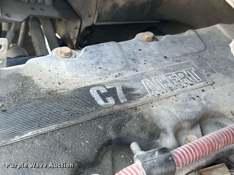 image for item DP0527 2005 Freightliner Business Class M2  box truck