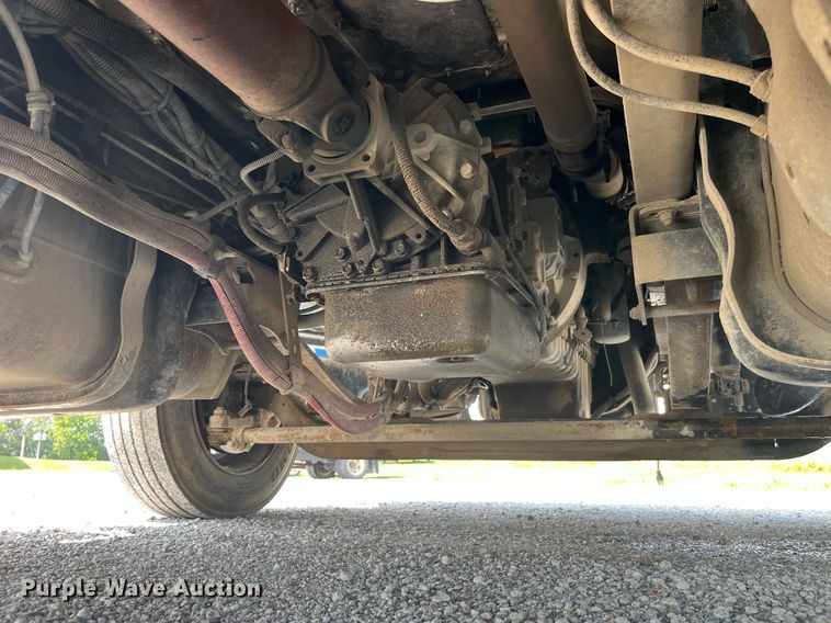 image for item DP0527 2005 Freightliner Business Class M2  box truck