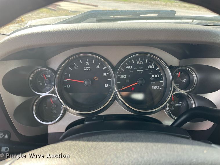 image for item DP0530 2009 Chevrolet Silverado 3500HD  septic truck