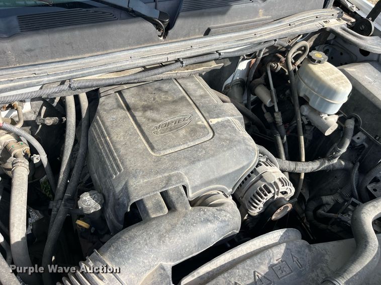 image for item DP0530 2009 Chevrolet Silverado 3500HD  septic truck