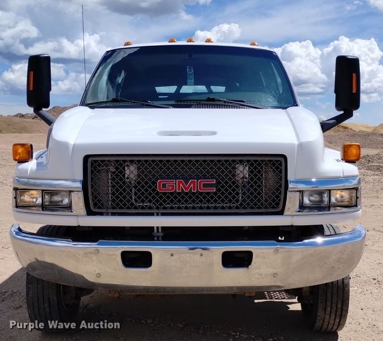 image for item DP3273 2009 GMC C5500  Crew Cab flatbed truck