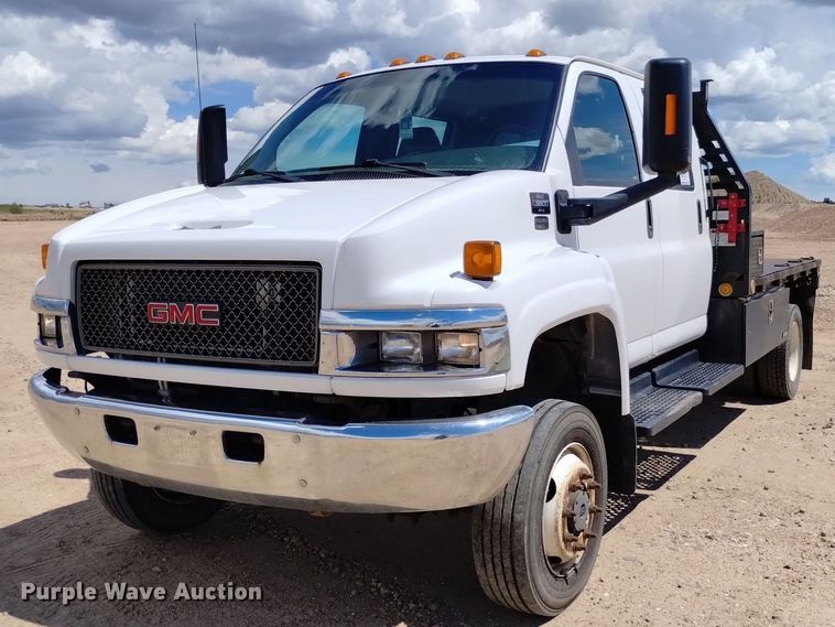 image for item DP3273 2009 GMC C5500  Crew Cab flatbed truck