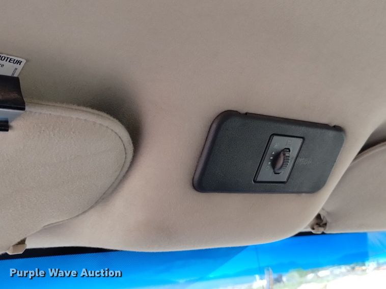 image for item DP3273 2009 GMC C5500  Crew Cab flatbed truck