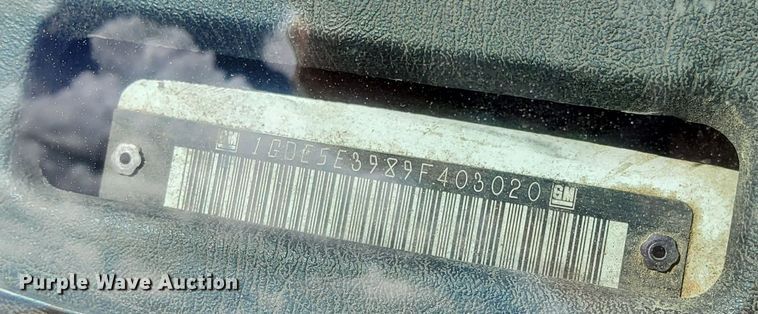 image for item DP3273 2009 GMC C5500  Crew Cab flatbed truck