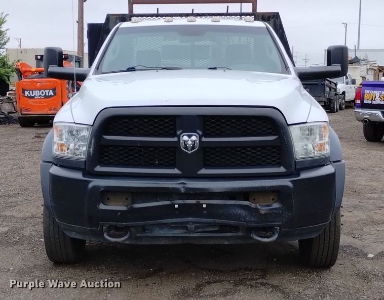 image for item DP3319 2015 Dodge Ram 4500HD  flatbed truck