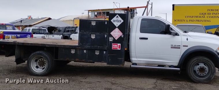 image for item DP3319 2015 Dodge Ram 4500HD  flatbed truck