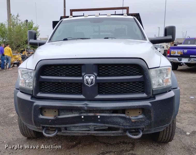 image for item DP3319 2015 Dodge Ram 4500HD  flatbed truck