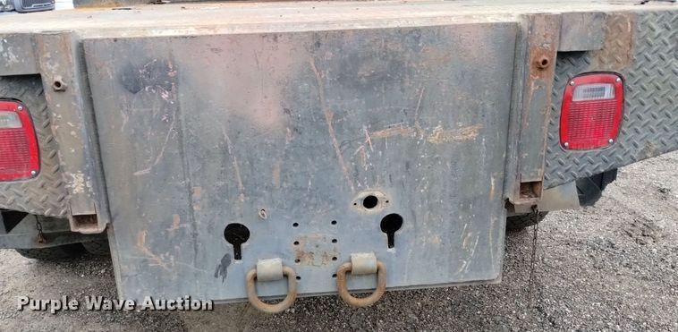 image for item DP3319 2015 Dodge Ram 4500HD  flatbed truck