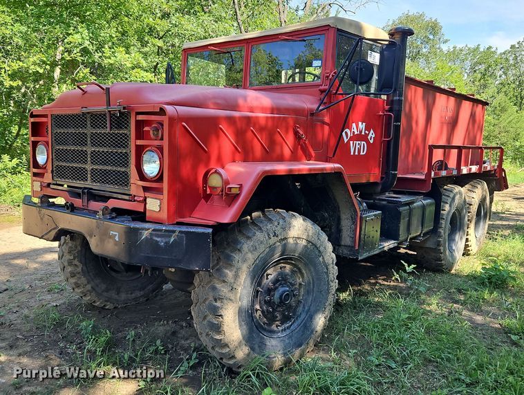 image for item DQ1793 1983 Am General M925  water truck