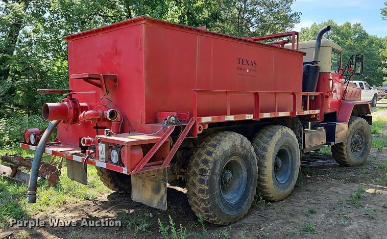 image for item DQ1793 1983 Am General M925  water truck