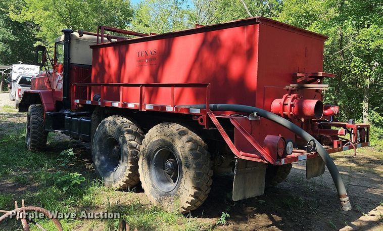 image for item DQ1793 1983 Am General M925  water truck