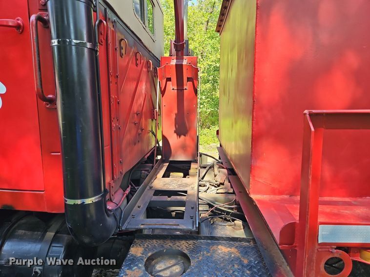 image for item DQ1793 1983 Am General M925  water truck