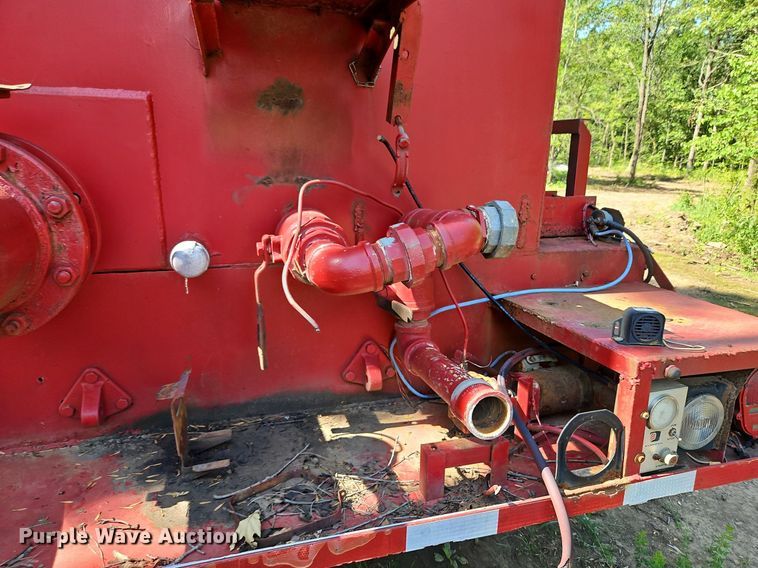 image for item DQ1793 1983 Am General M925  water truck